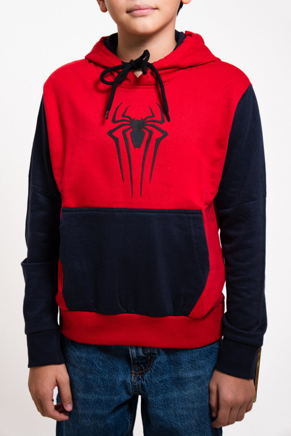 Sudadera Spider-Man con capucha para niño diseño Classic Web — vista frontal del torso