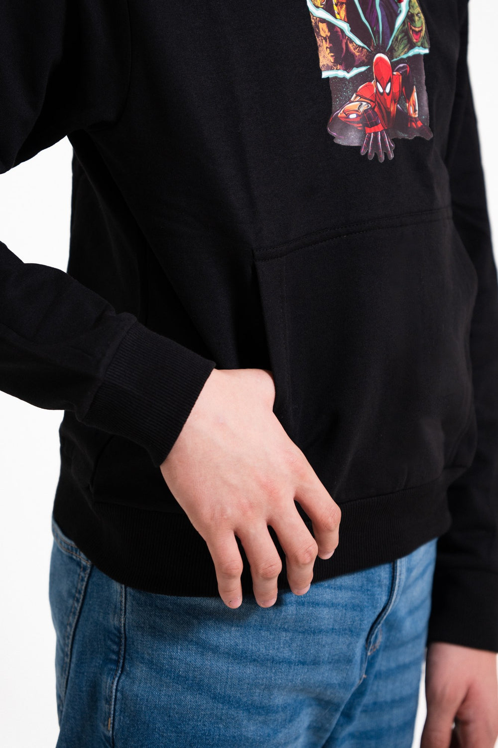 Sudadera Spider-Man con capucha para niño diseño Comic Villains — detalle del bolsillo canguro